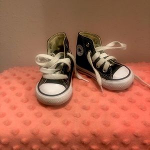 Size 2c Chucks